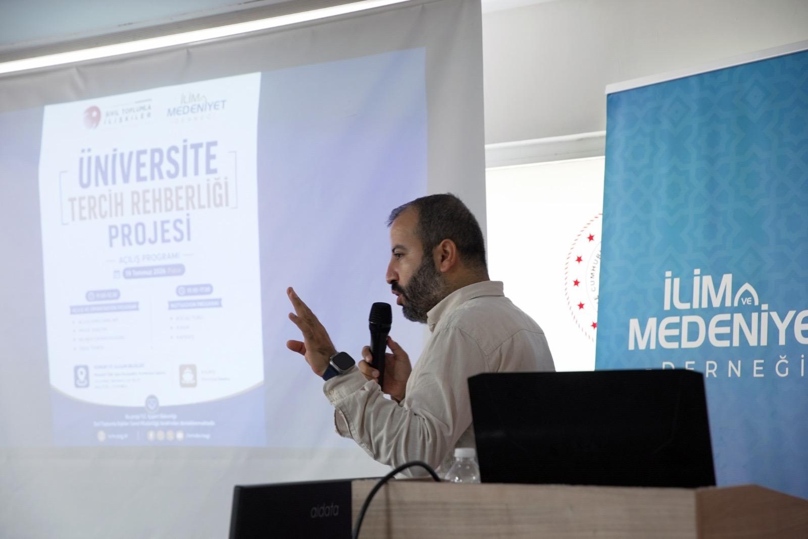 Üniversite Tercih Rehberliği Projesi Açılış, Oryantasyon ve Motivasyon Programlarıyla Başladı